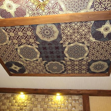 Delphin Guest House Bishkek Exterior photo